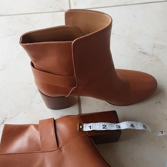 Tory Burch almost new boots - Picture 8 of 11